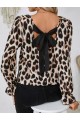 Kadın Uzun Kollu Arkadan Fiyonk Detaylı Leopar Desenli Süprem Bluz