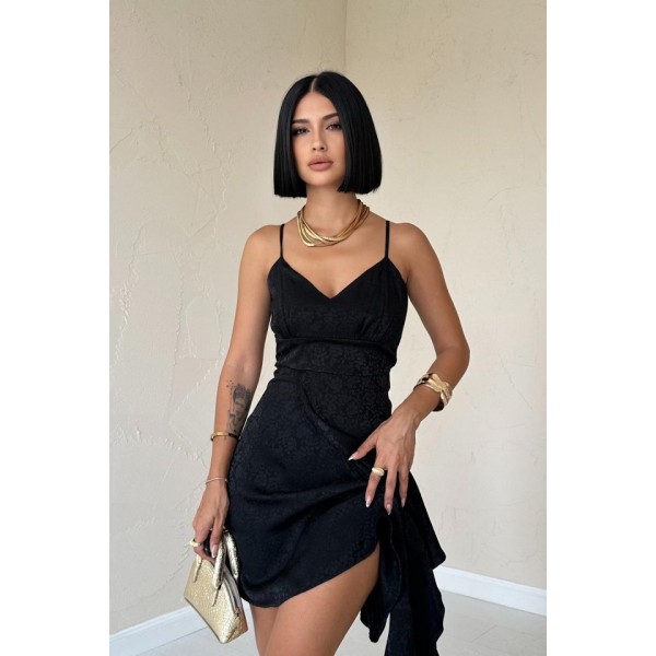 Siyah Jakarlı Asimetrik Elbise