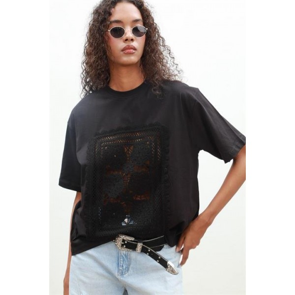 Melasti Motifli Brodeli Tişört 8019-8