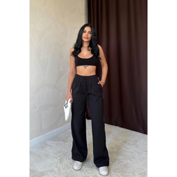 Siyah Yanları Şeritli Pantolon