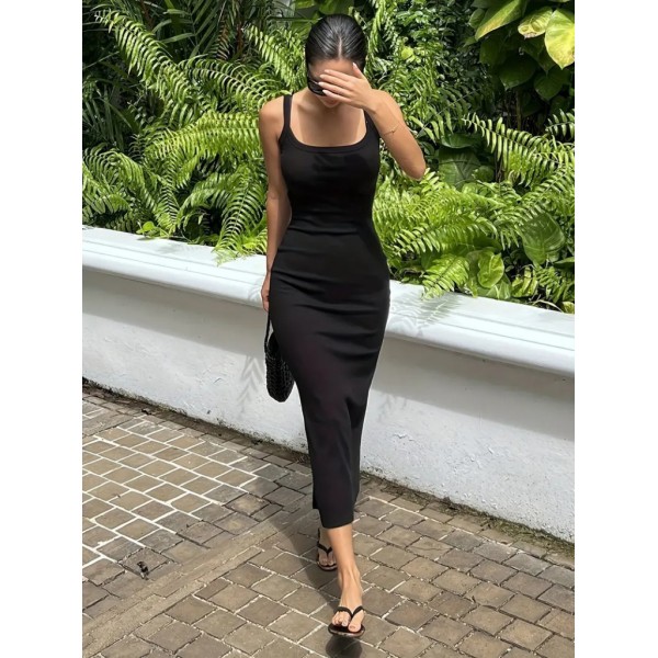 Kadın Ip Askılı Yuvarlak Yakalı Yırtmaçlı Midi Kaşkorse Elbise