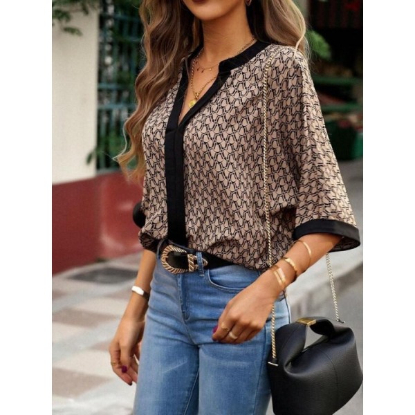 Kadın Kısa Kollu önden şerit Detaylı Desenli Sandy Bluz