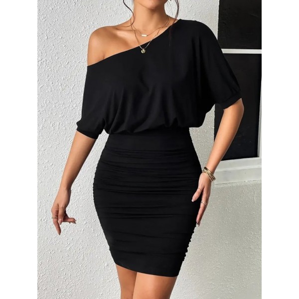 Kadın Tek Omuzu Açık Büzgülü Kısa Sandy Elbise