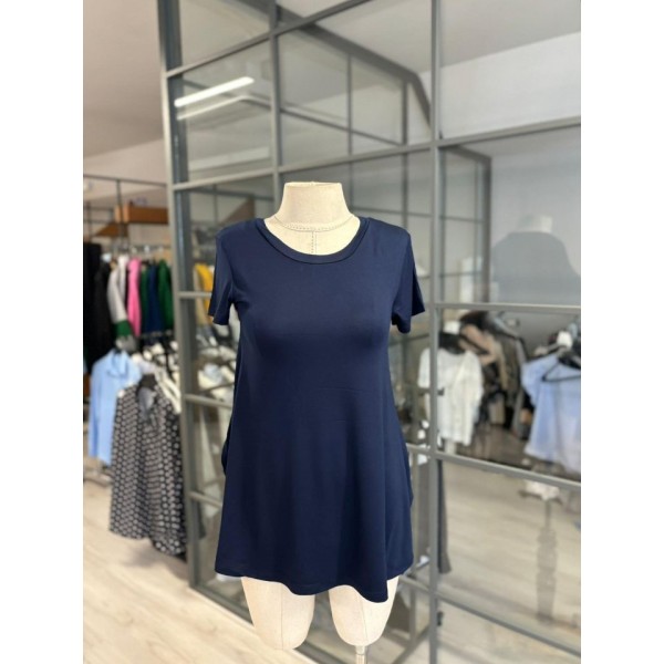 Kadın Türlü Viskon Kumaş Yırtmaç Detaylı Bluz