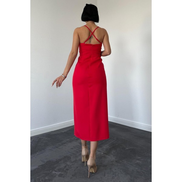 Kırmızı Sırt Dekolteli Elbise
