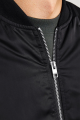 https://percdn.com/f/499569/bzR6YWFtNG0vcUp3ZXk4Z0hzWnBhZlJiYmNBPQ/p/unisex-ici-astarli-duz-bomber-ceket-siyah-71200861-sw600sh900.png