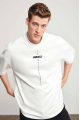 https://percdn.com/f/499569/bzR6YWFtNG0vcUp3ZXk4Z0hzWnBhZlJiYmNBPQ/p/unisex-baskili-oversize-t-shirt-beyaz-62357437-sw853sh1280.png