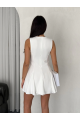 Göğüs Bağlamalı Kolsuz Mini Boy Elbise - Beyaz