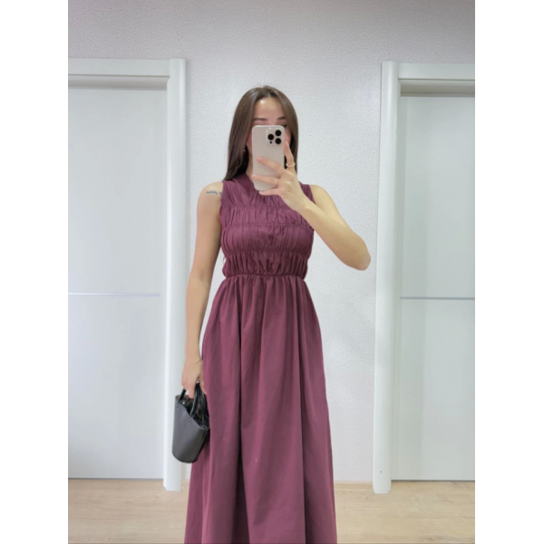 Kolsuz Göğüs Lastıklı Uzun Elbise - Bordo