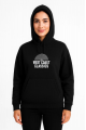 https://percdn.com/f/499569/bzR6YWFtNG0vcUp3ZXk4Z0hzWnBhZlJiYmNBPQ/p/kadin-uc-iplik-kapusonlu-on-ve-arka-baskili-sweatshirt-hoodie-siyah-88634740-sw853sh1280.png