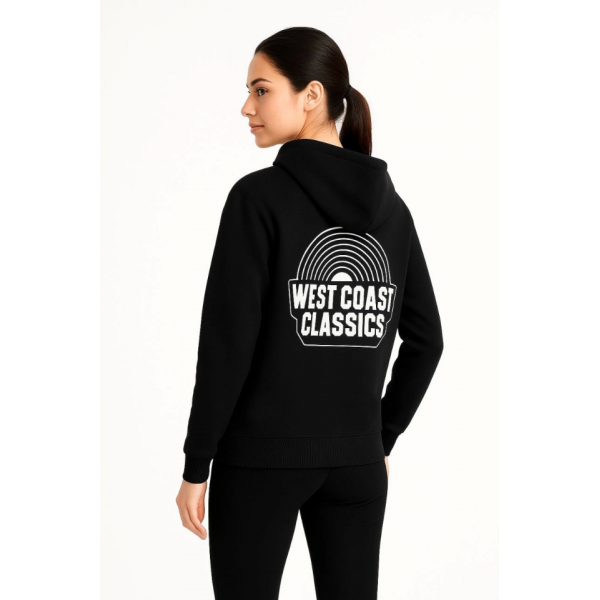 https://percdn.com/f/499569/bzR6YWFtNG0vcUp3ZXk4Z0hzWnBhZlJiYmNBPQ/p/kadin-uc-iplik-kapusonlu-on-ve-arka-baskili-sweatshirt-hoodie-siyah-88634740-sw853sh1280.png